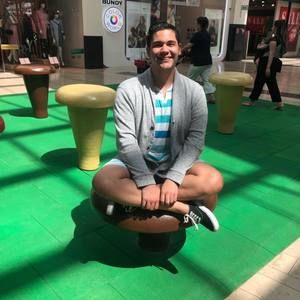 Meet your Posher, Juvan